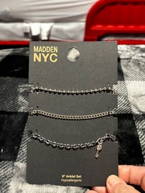 Silver-Tone 3-Piece Anklet Set with Key Charm